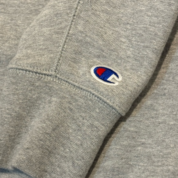 Champion Crew Neck Sweatshirt - Picture 3 of 3